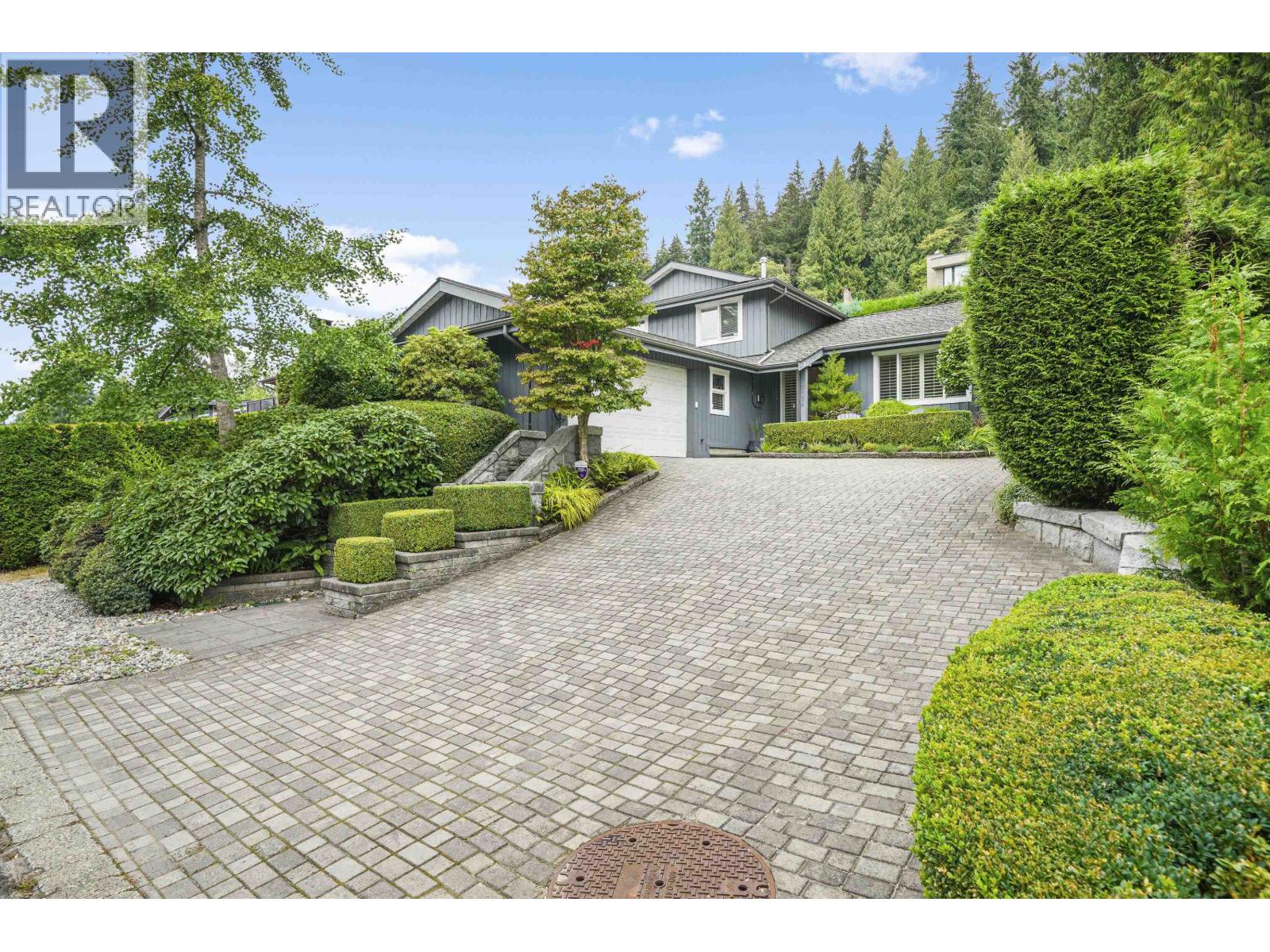 5154 Ranger Ave, North Vancouver, BC V7R 3M4