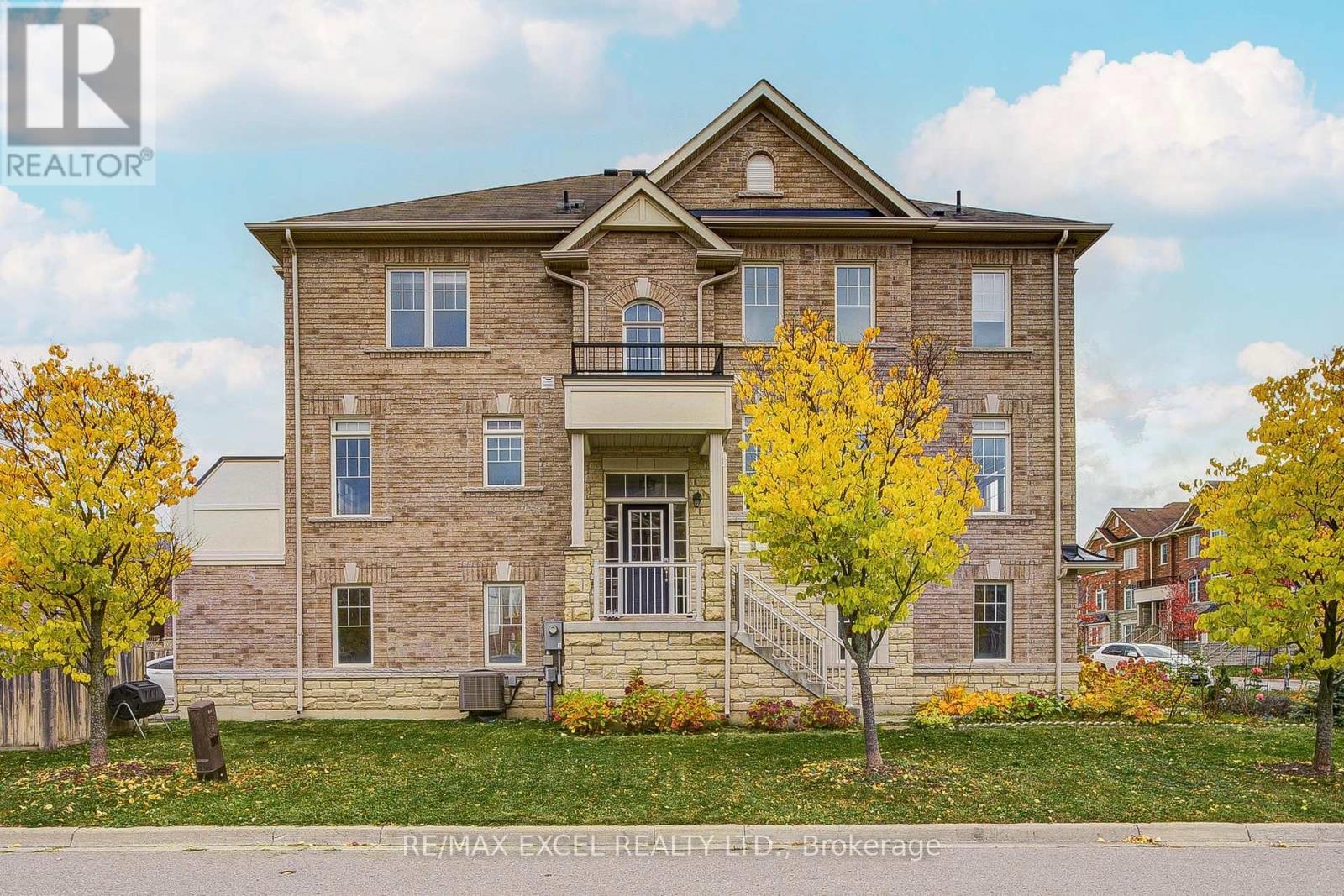 301 Delray Dr, Markham, ON L6E 0P8