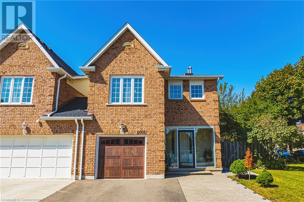 5008 Willowood Dr, Mississauga, ON L5R 3R5