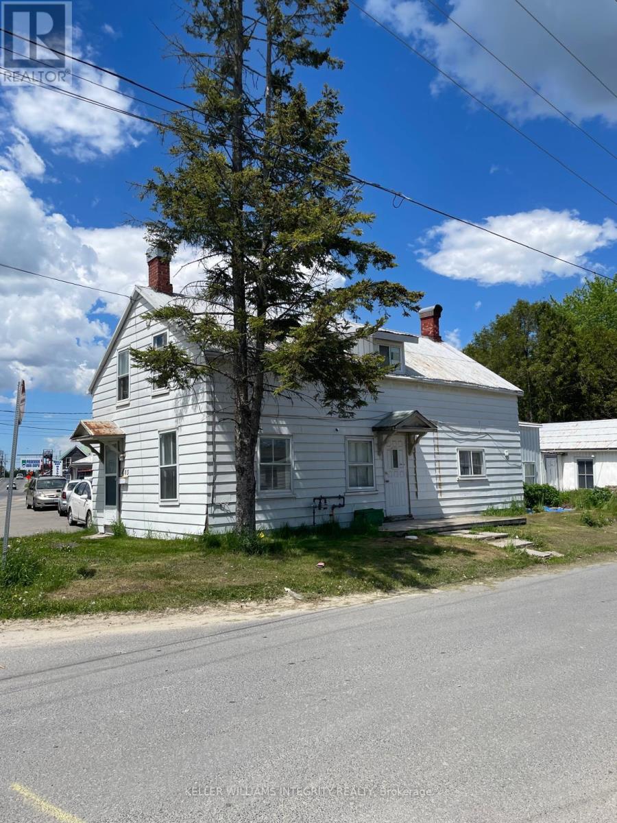 403 Rideau St, North Grenville, ON K0G 1J0