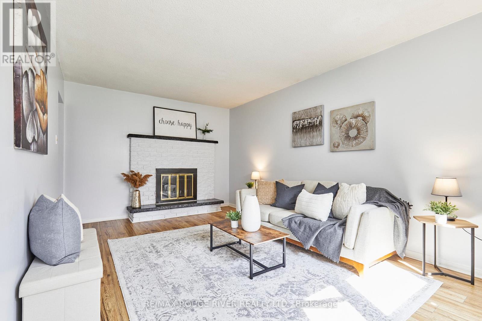 607 Carlisle St, Cobourg, ON K9A 4Y4