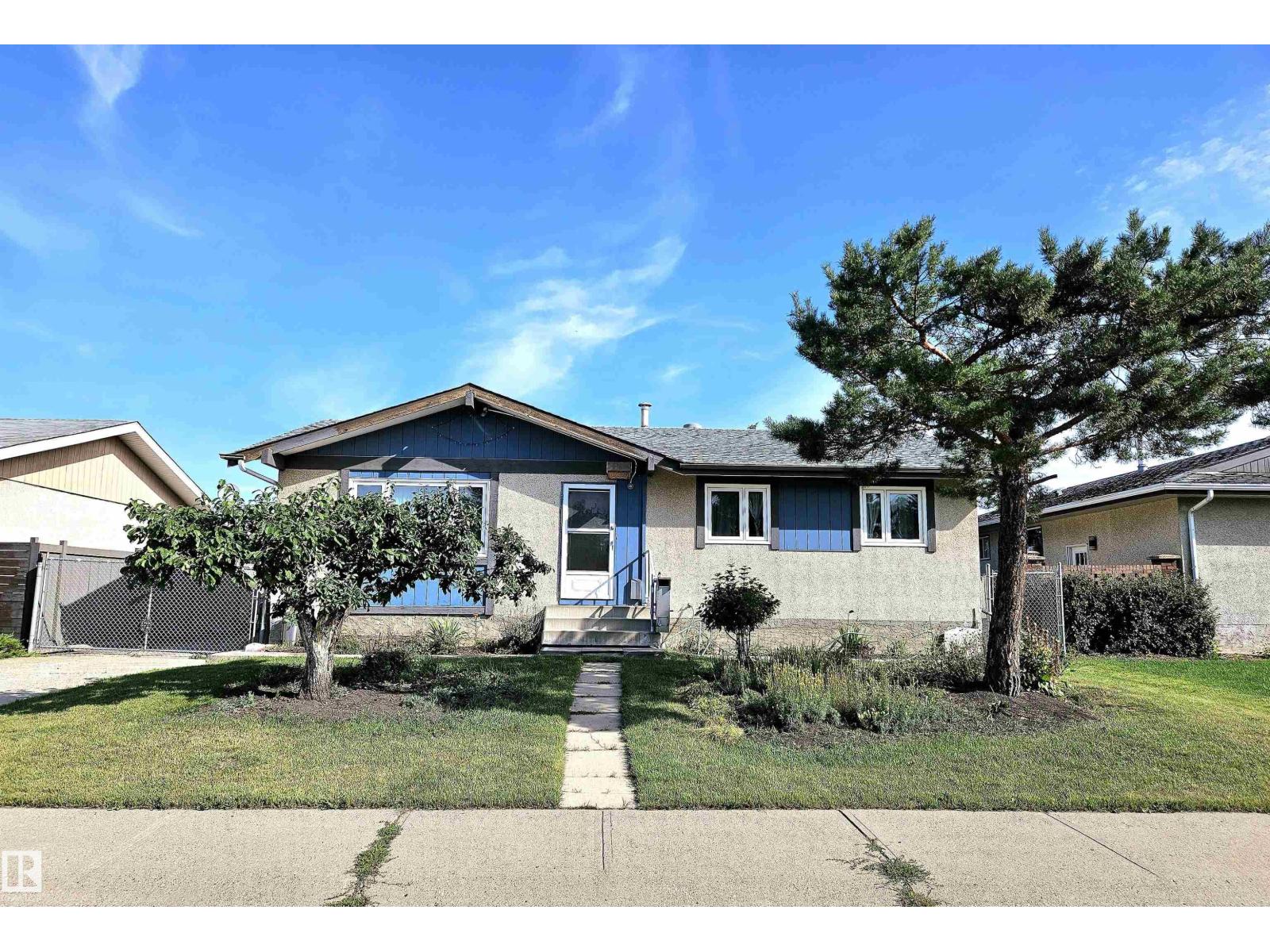 156 Av Nw Unit 12220, Edmonton, AB T5X 2X5