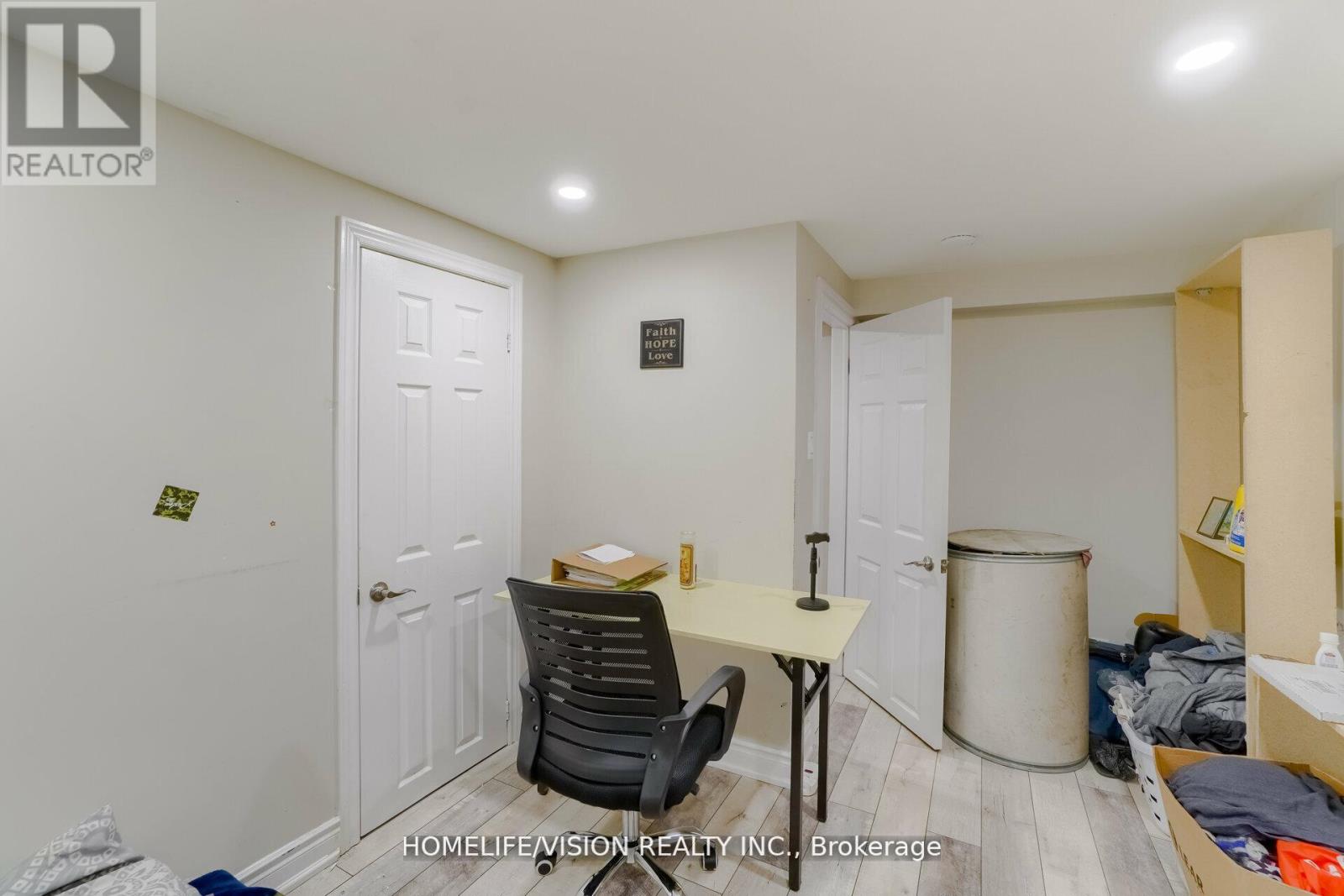 44 Armitage Dr, Toronto Wexford-maryvale, ON M1R 4Y1