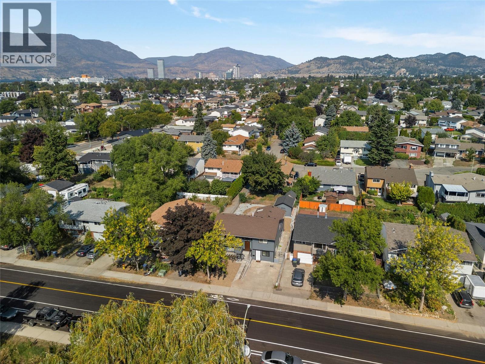 950 Raymer Ave, Kelowna, BC V1Y 4Z9
