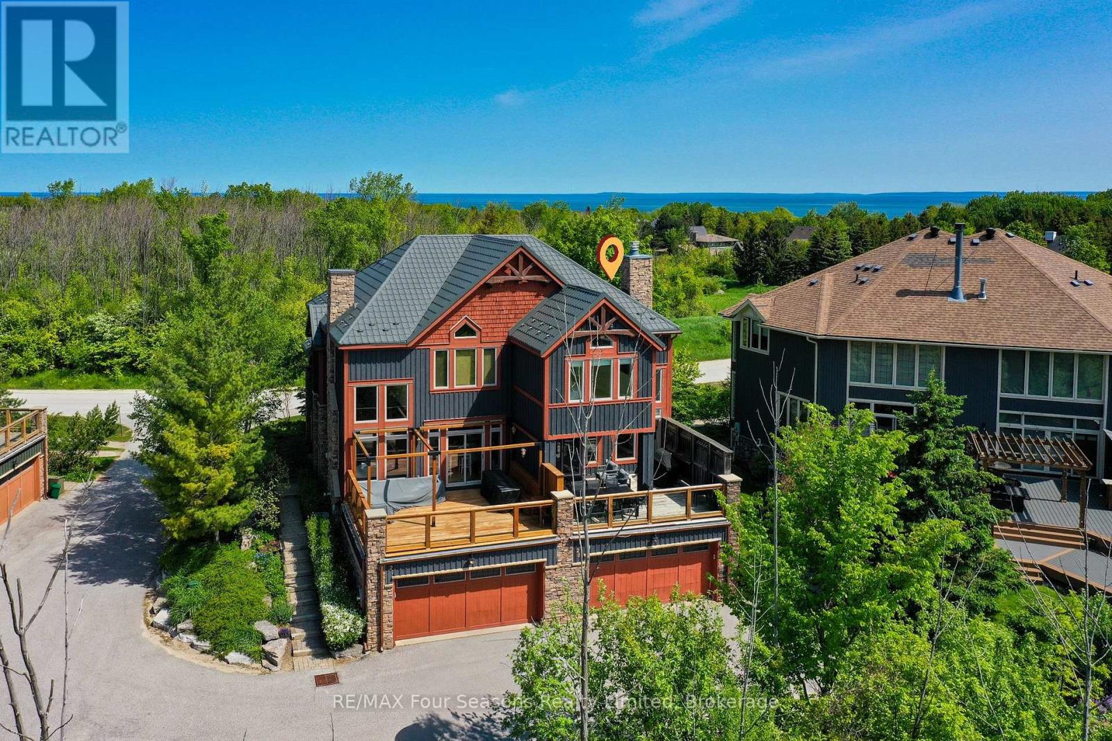 26 214 Blueski George Cres, The Blue Mountains, ON L9Y 0V5