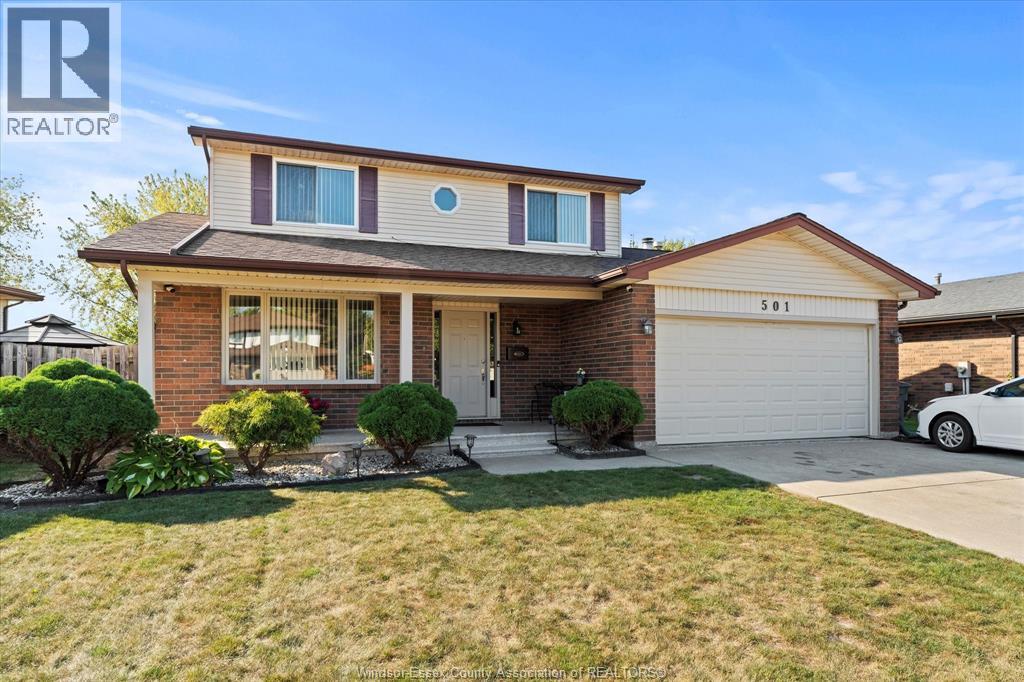 501 Green Valley Dr, Tecumseh, ON N8N 4C2