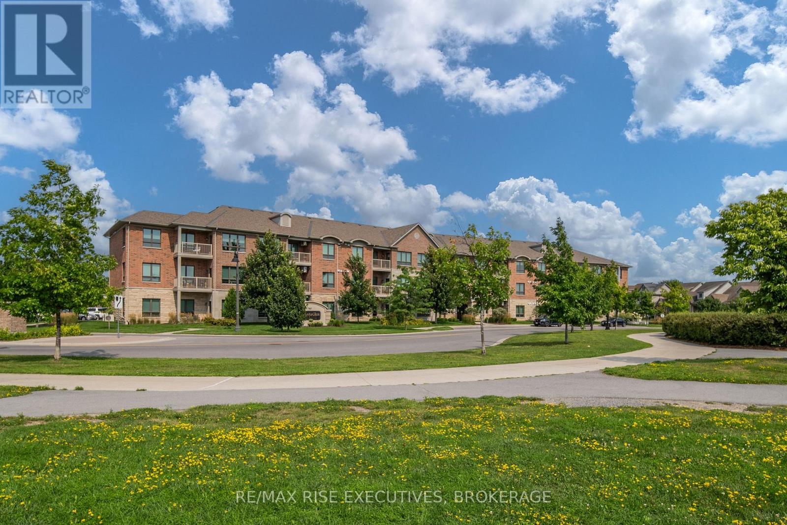 310 740 Augusta Dr, Kingston, ON K7P 0R5