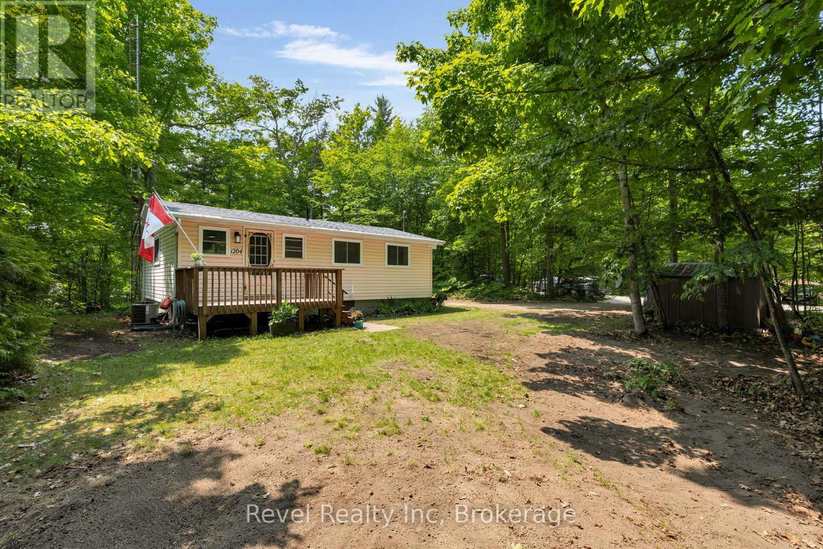 1204 Tiny Beaches Rd N, Tiny, ON L9M 0H7