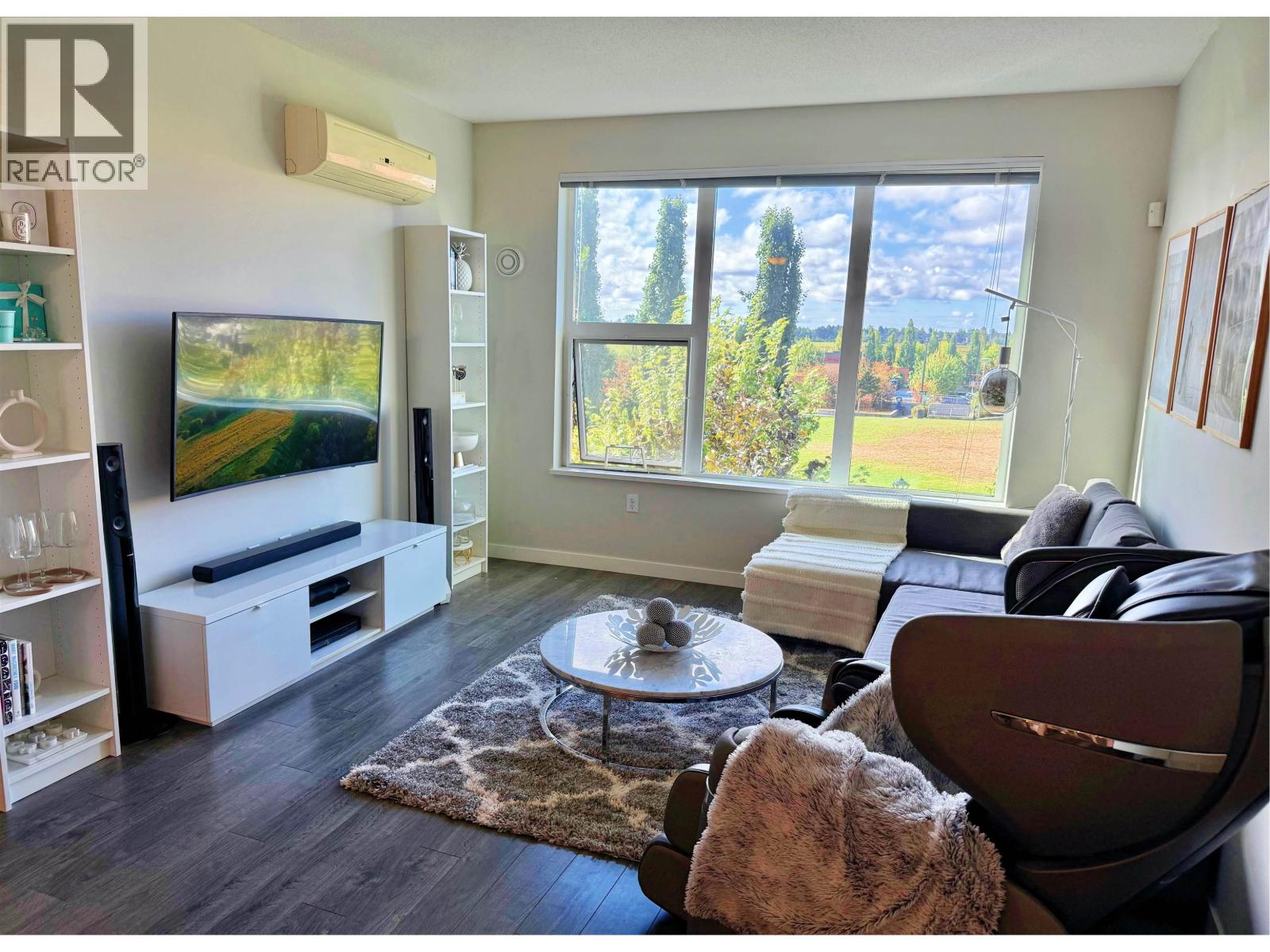 9399 Alexandra Road Unit 303, Richmond, BC V6X 0L7