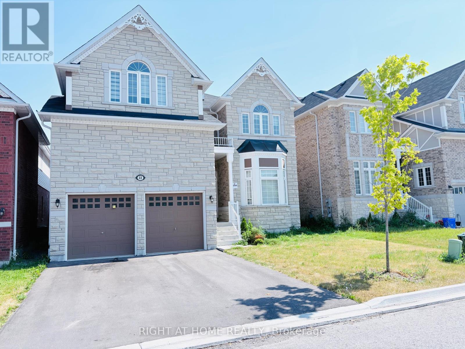 41 Crellin St, Ajax, ON L1Z 0T7