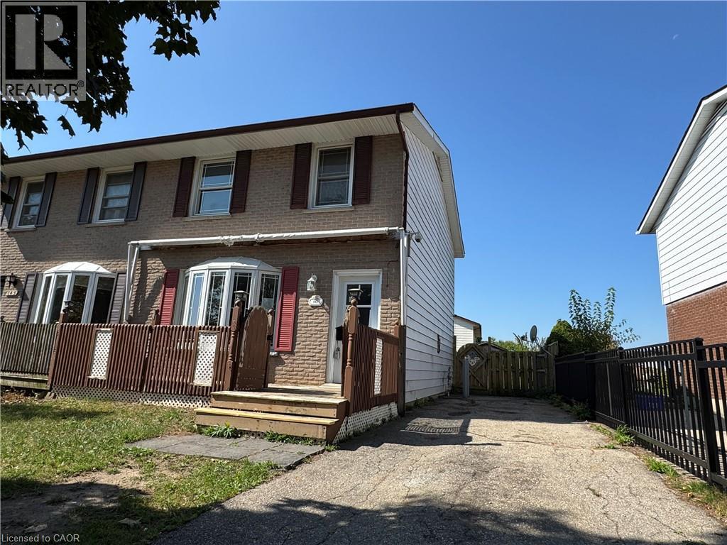 143 Rouse Ave, Cambridge, ON N1R 4M9