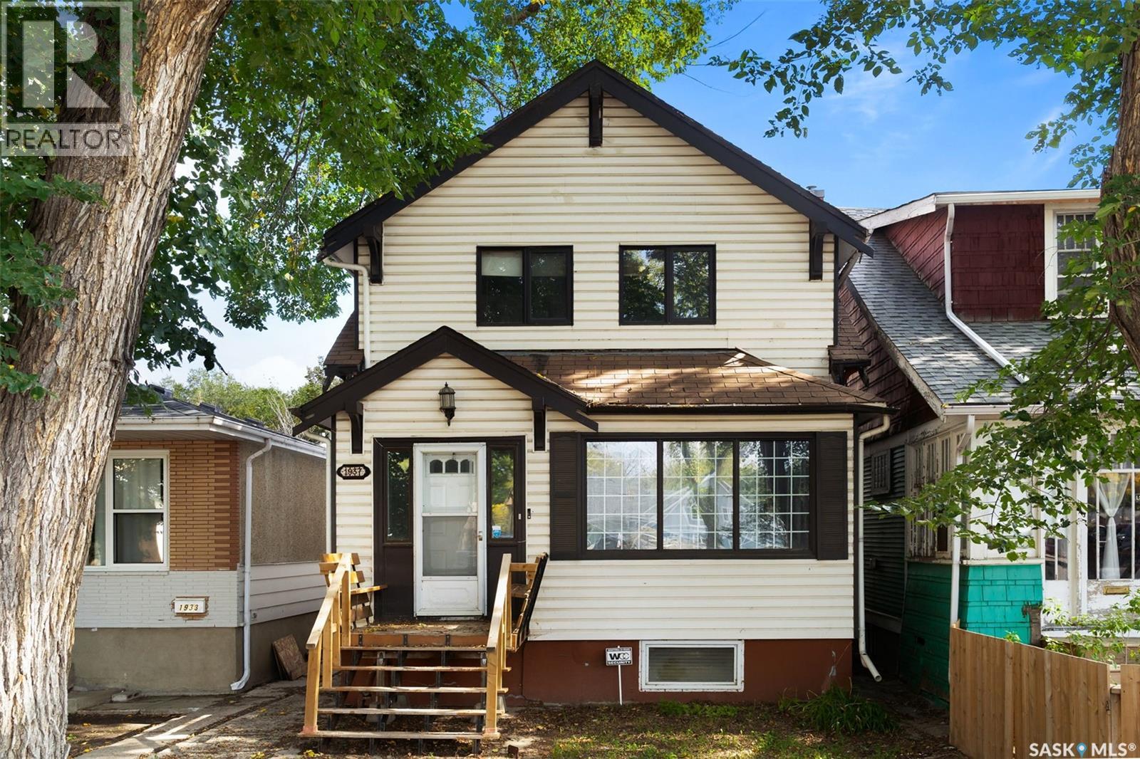 1937 Toronto St, Regina, SK S4P 1M9