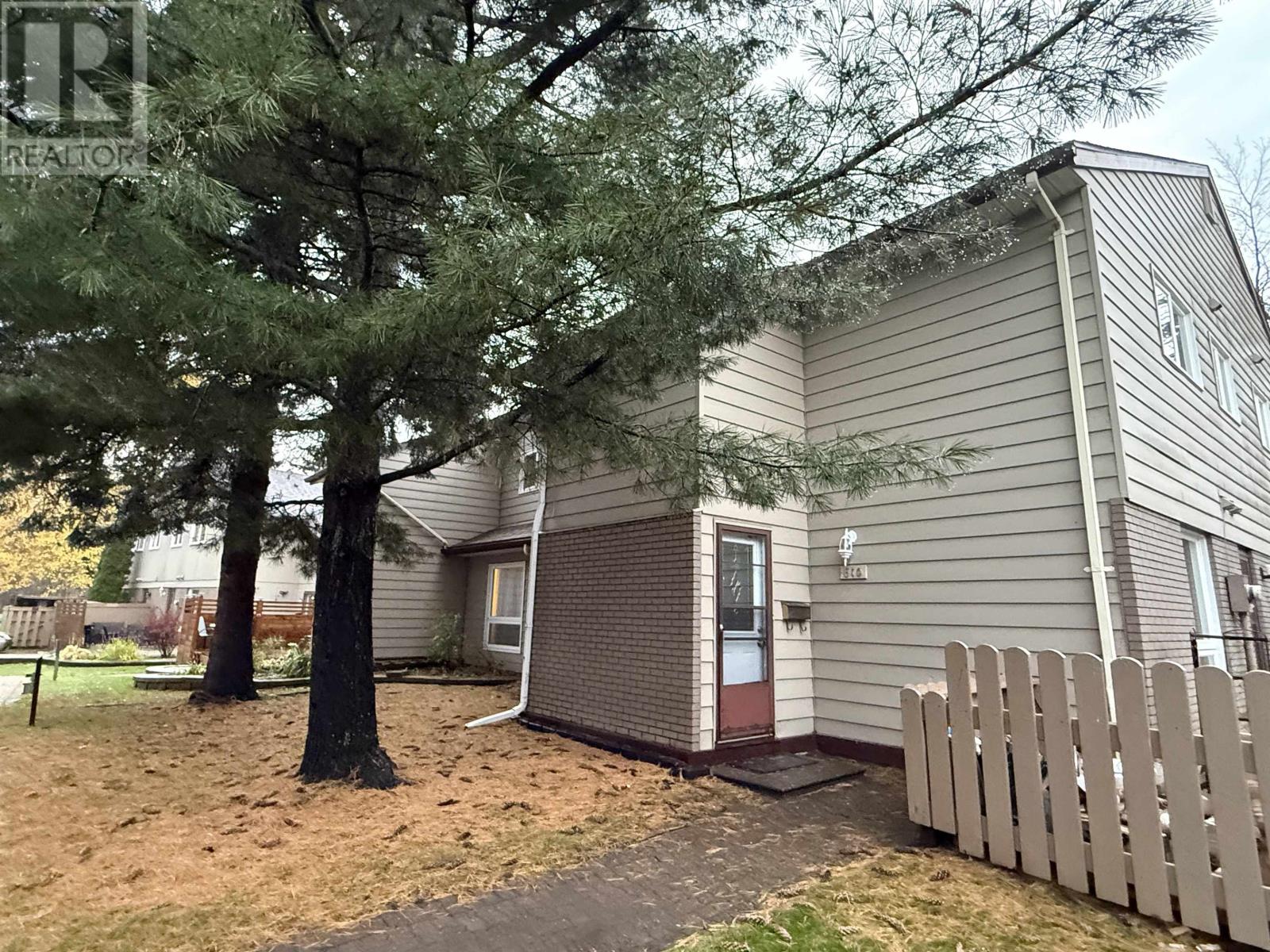 610 Nobel Rd, Thunder Bay, ON P7B 5Y8
