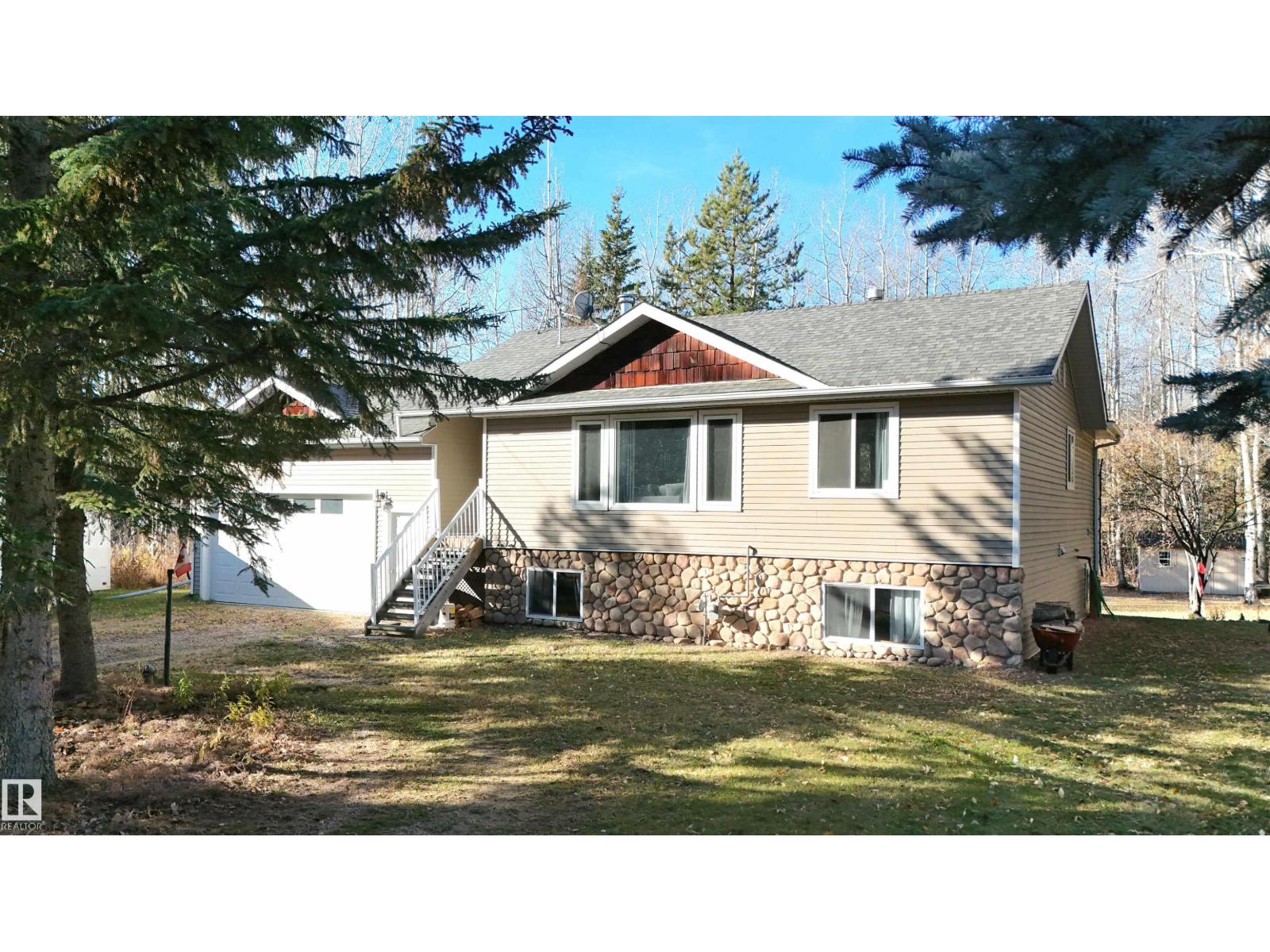 22 St Unit 4351, Rural Wetaskiwin County, AB T0C 2C0