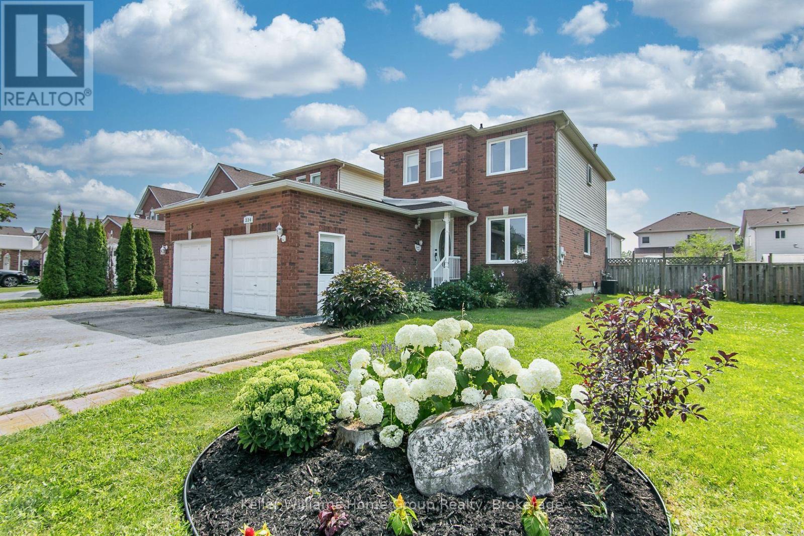 334 Christopher Dr, Cambridge, ON N1P 1B9