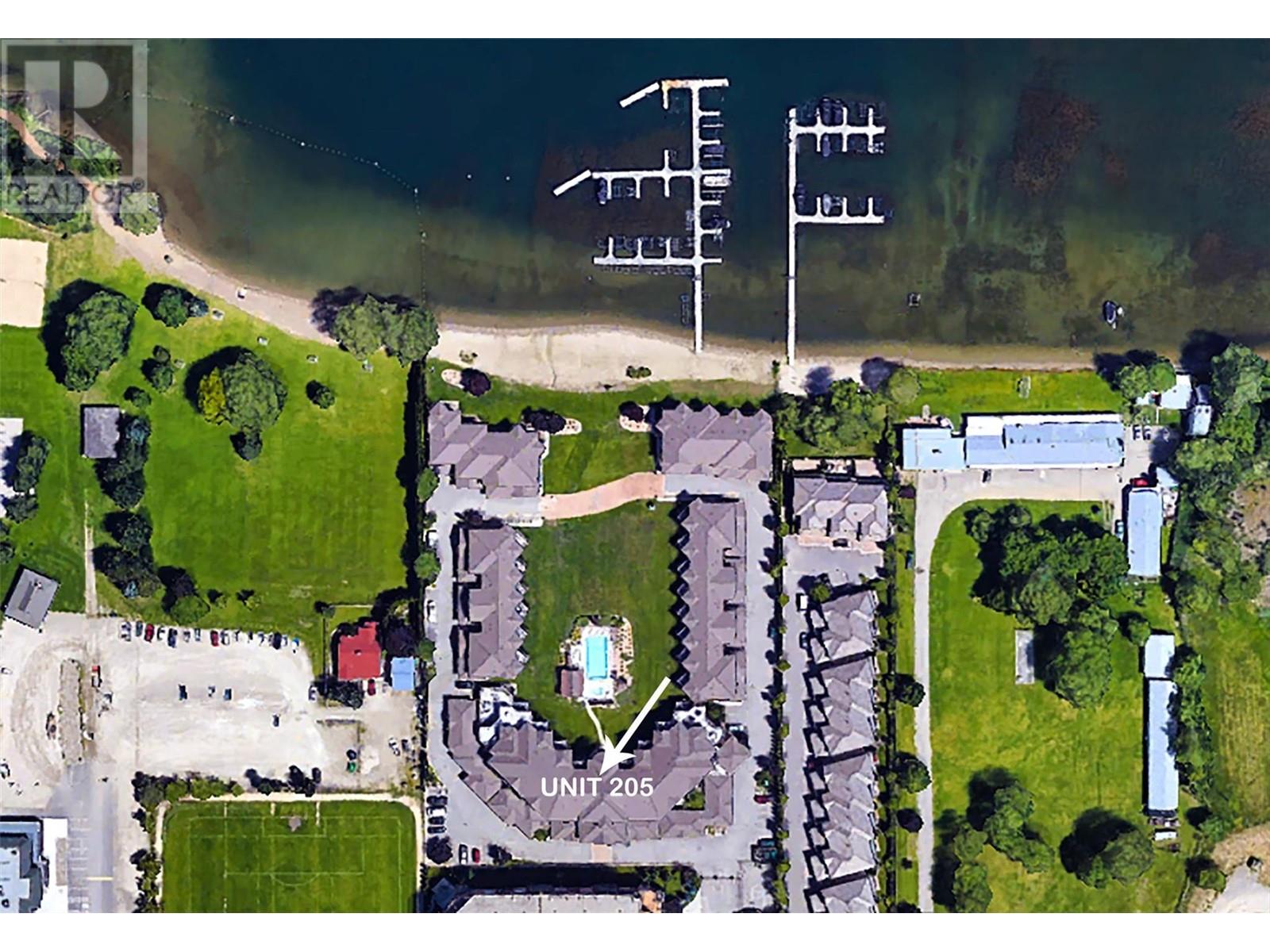 3570 Woodsdale Road Unit 205, Lake Country, BC V4V 1Y9