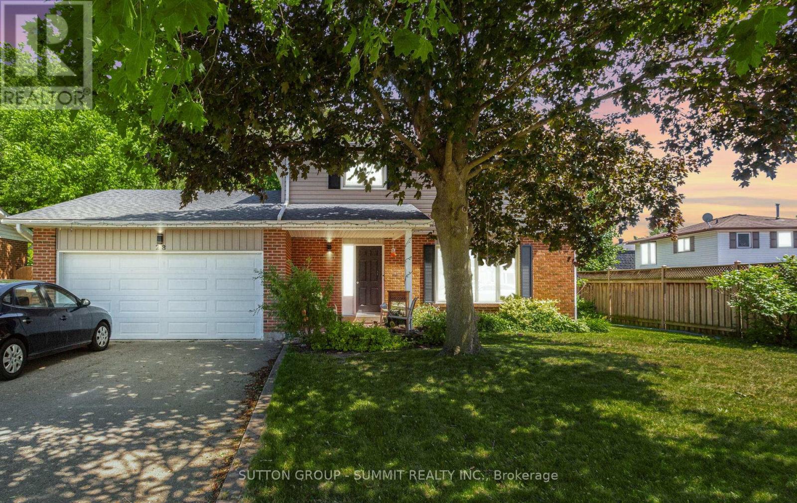 28 Storey Dr, Halton Hills, ON L7J 2S9