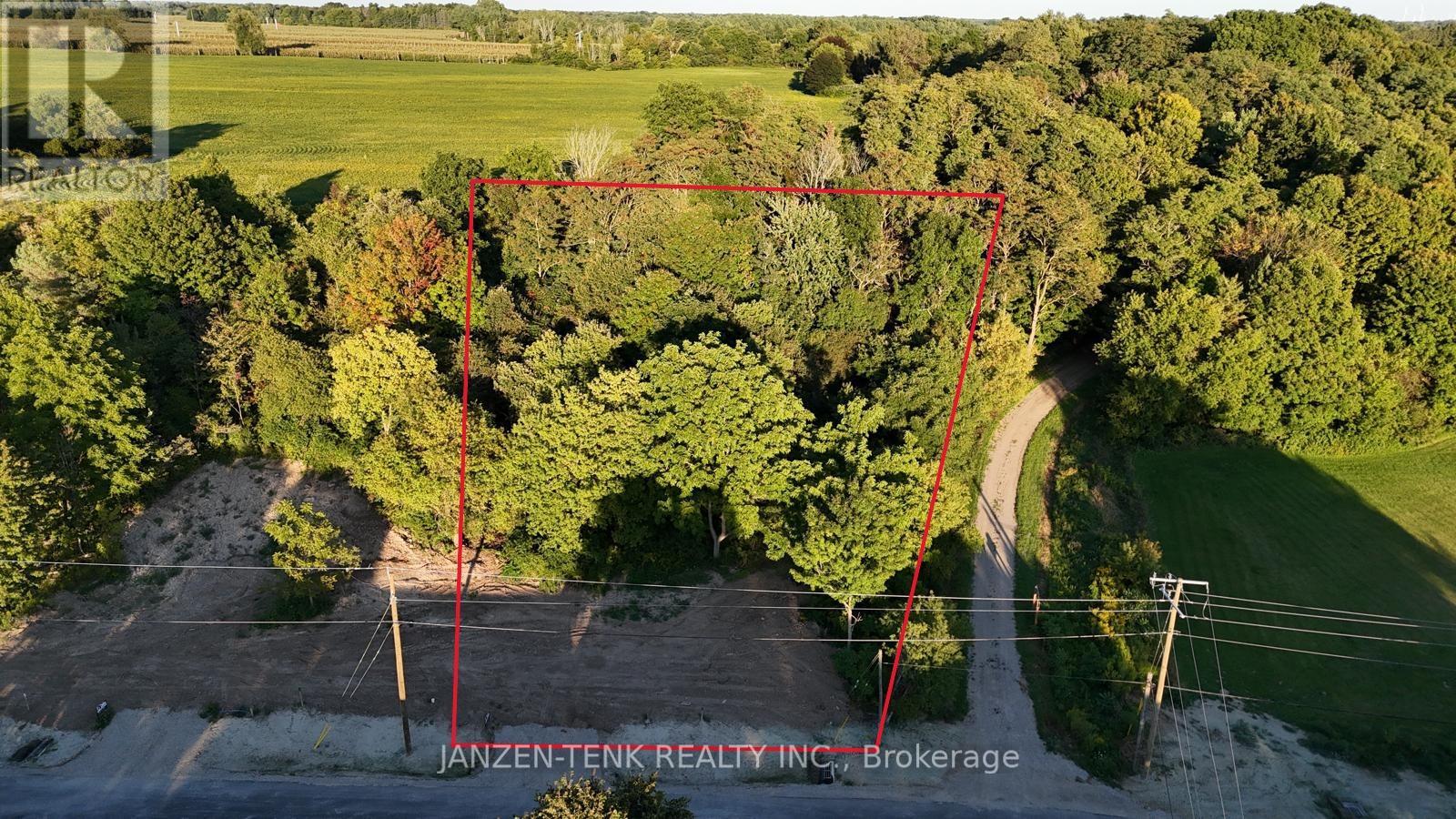 36 N St St, Bayham, ON N0J 1Z0