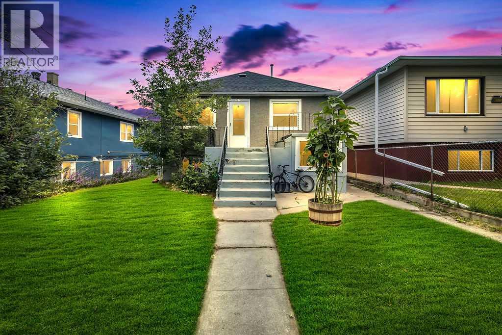 1212 Bantry St NE, Calgary, AB T2E 5E7