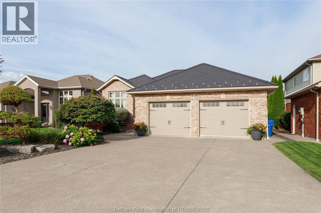 28 Morning Glory Ln, Chatham-Kent, ON N7L 5R5