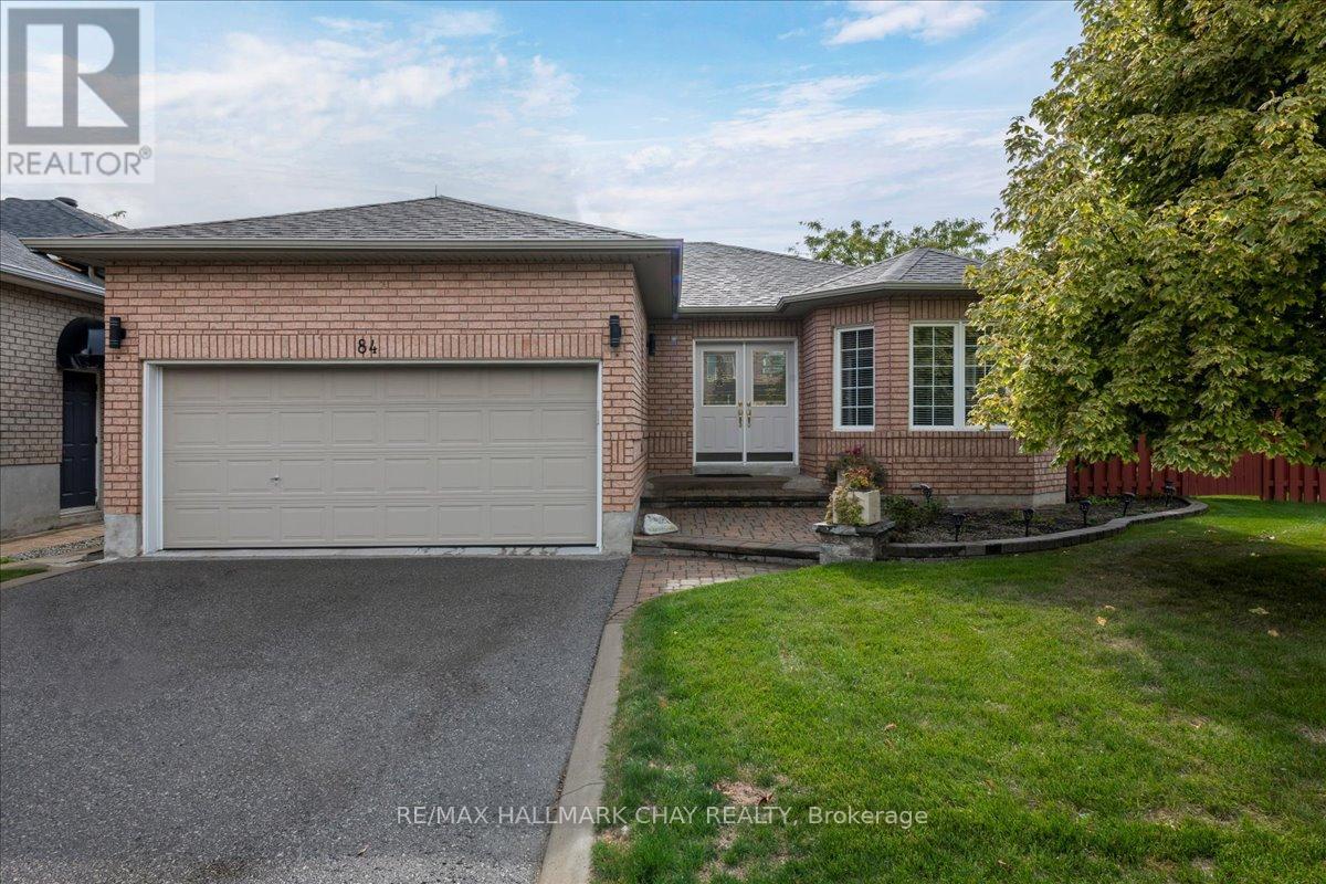 84 Pringle Dr, Barrie Edgehill Drive, ON L4N 0R2