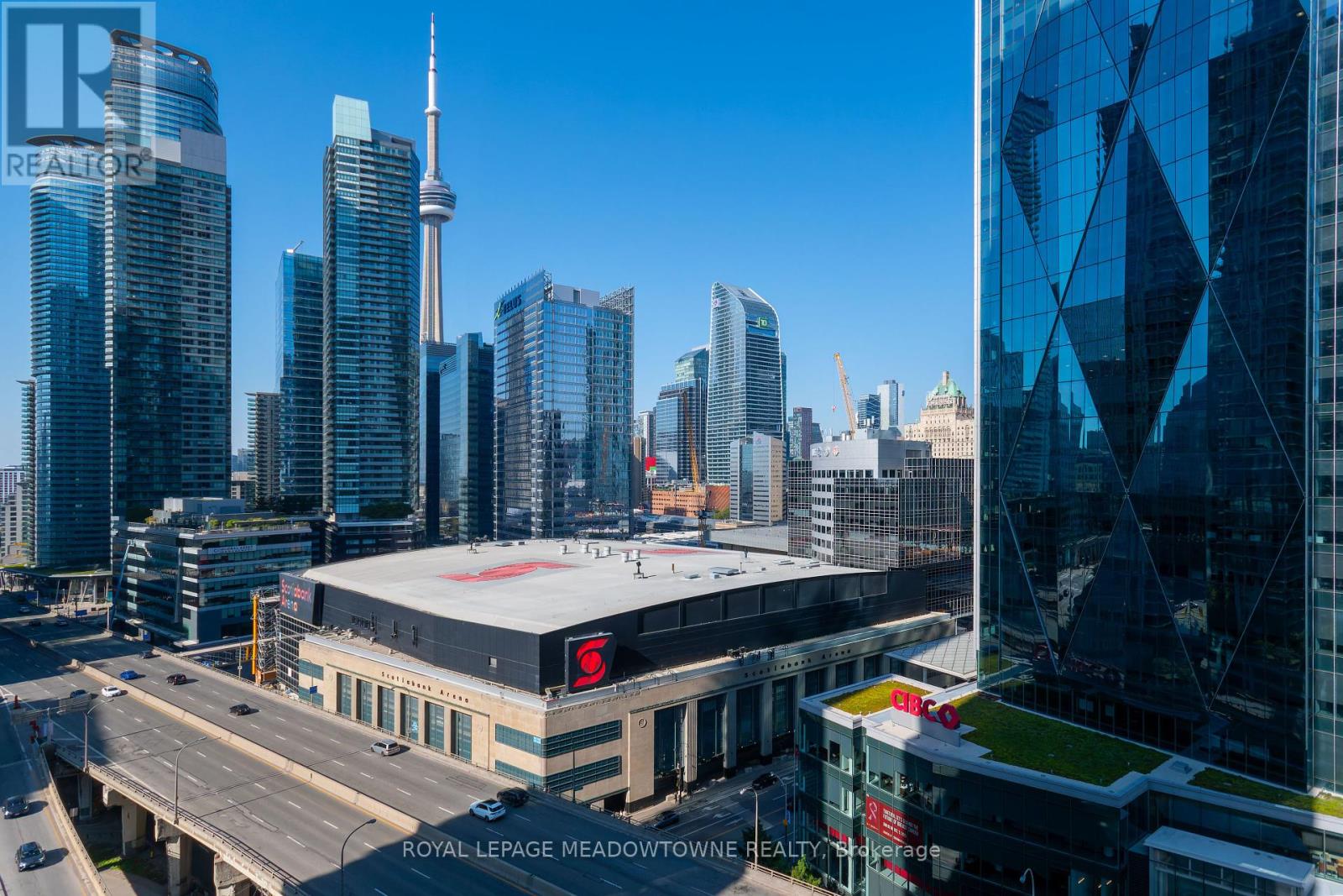 1805 18 Harbour St, Toronto, ON M5J 2Z6