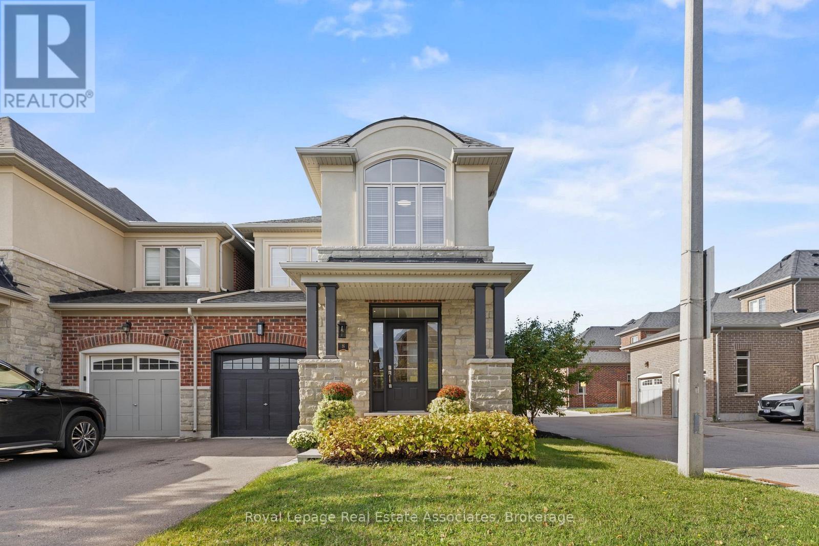 8 Sierra Cres, Halton Hills, ON L0P 1K0