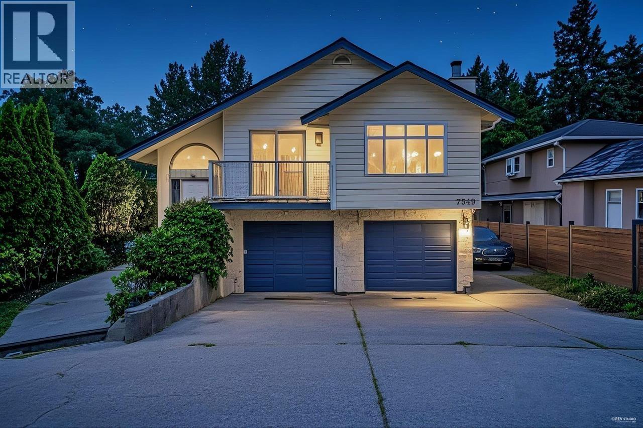 7549 10th Avenue, Burnaby, BC V3N 2S1