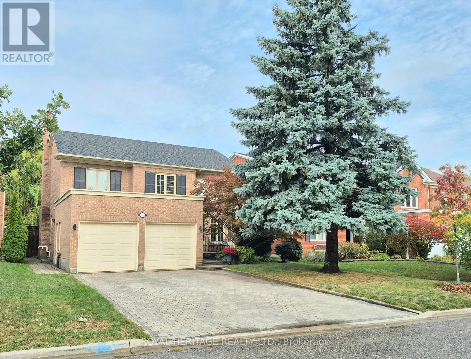 16 Cowles Ct, Richmond Hill, ON L4C 9A5