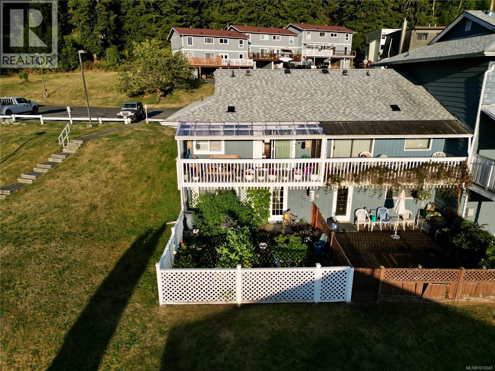 38 Clark Dr, Port Alice, BC V0N 2N0