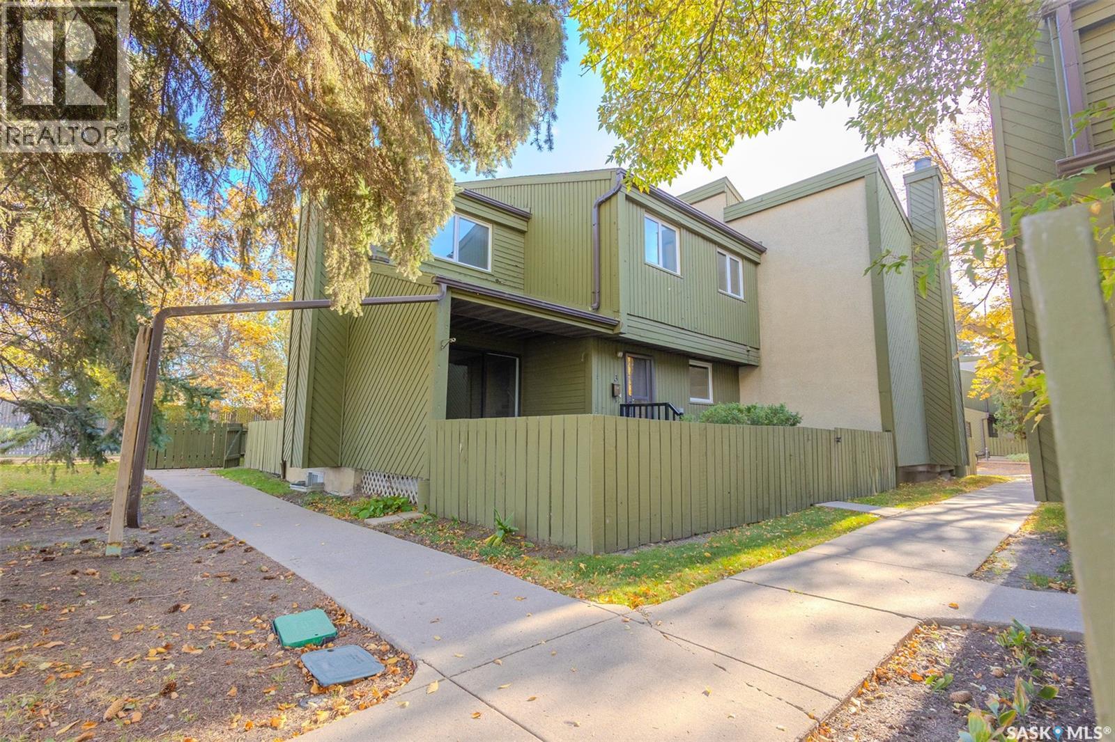 215 Primrose Drive Unit 3, Saskatoon, SK S7K 5E4