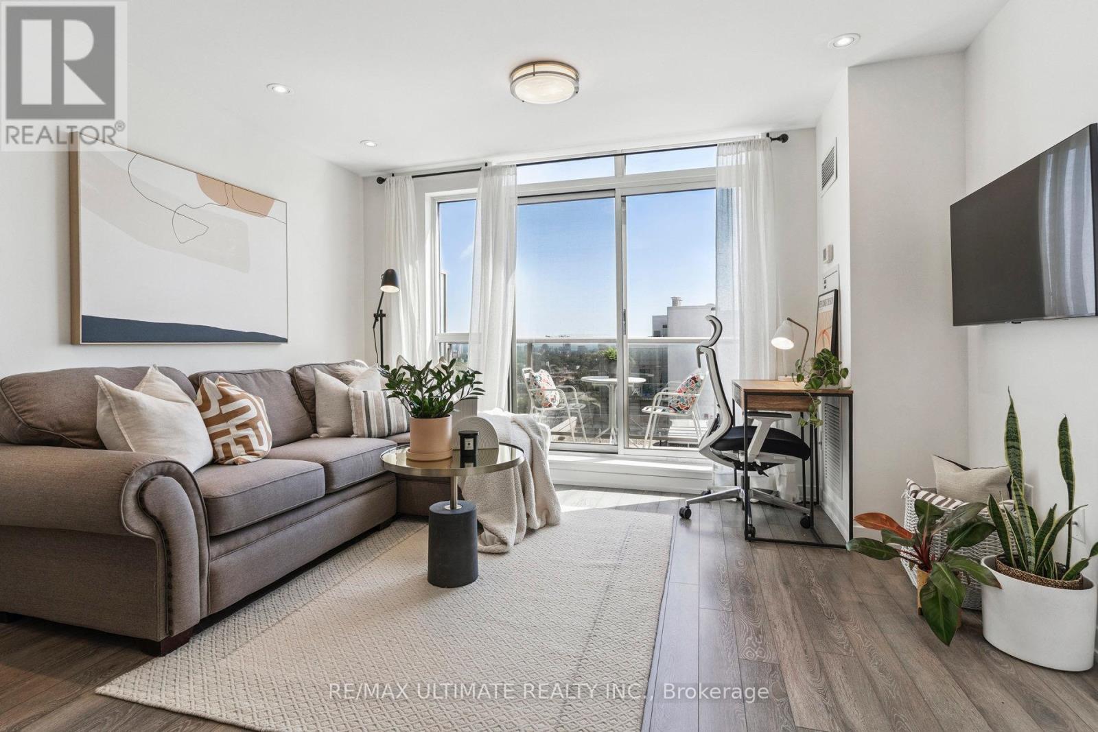 1402 816 Lansdowne Ave, Toronto, ON M6H 4K6