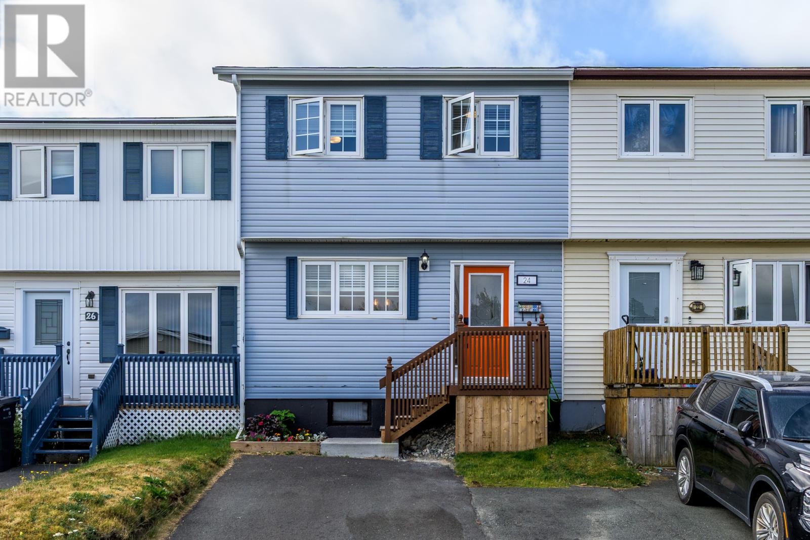 24 Scammell Cres, Mount Pearl, NL A1N 2G3