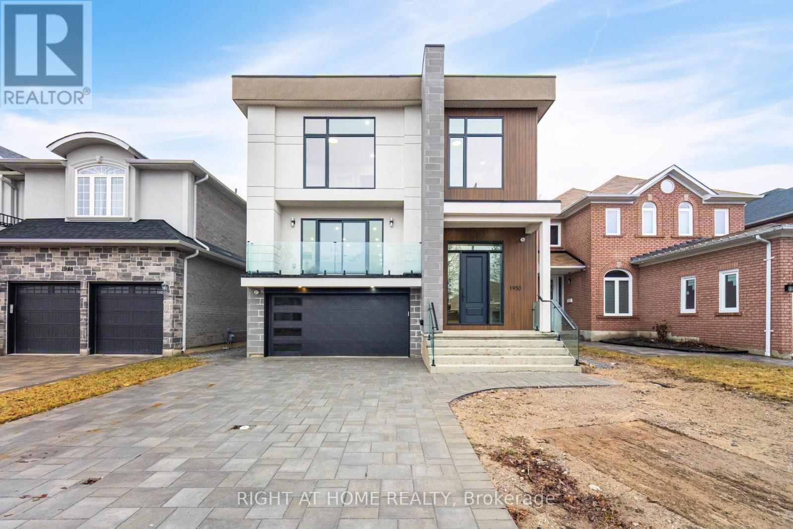 1950 Rosebank Rd, Pickering, ON L1V 1P8