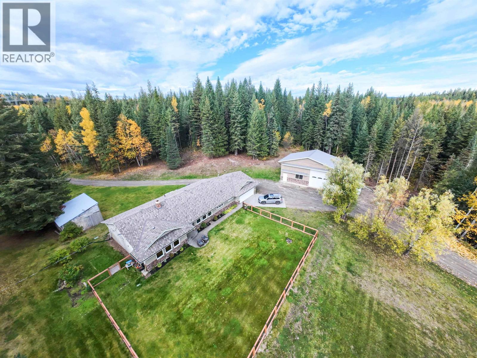 4678 Ten Mile Lake Rd, Quesnel, BC V2J 6X2