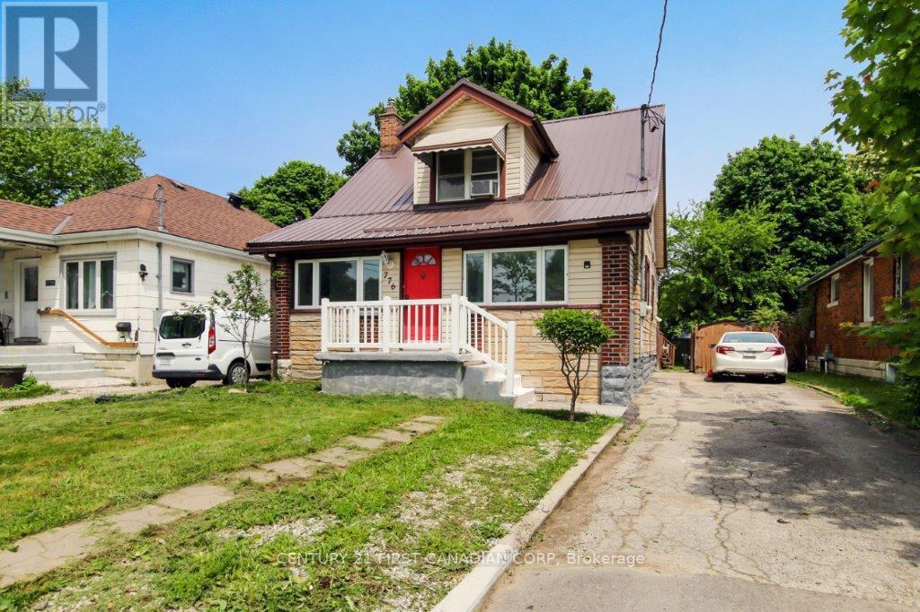 776 Quebec St, London, ON N5Y 1X4