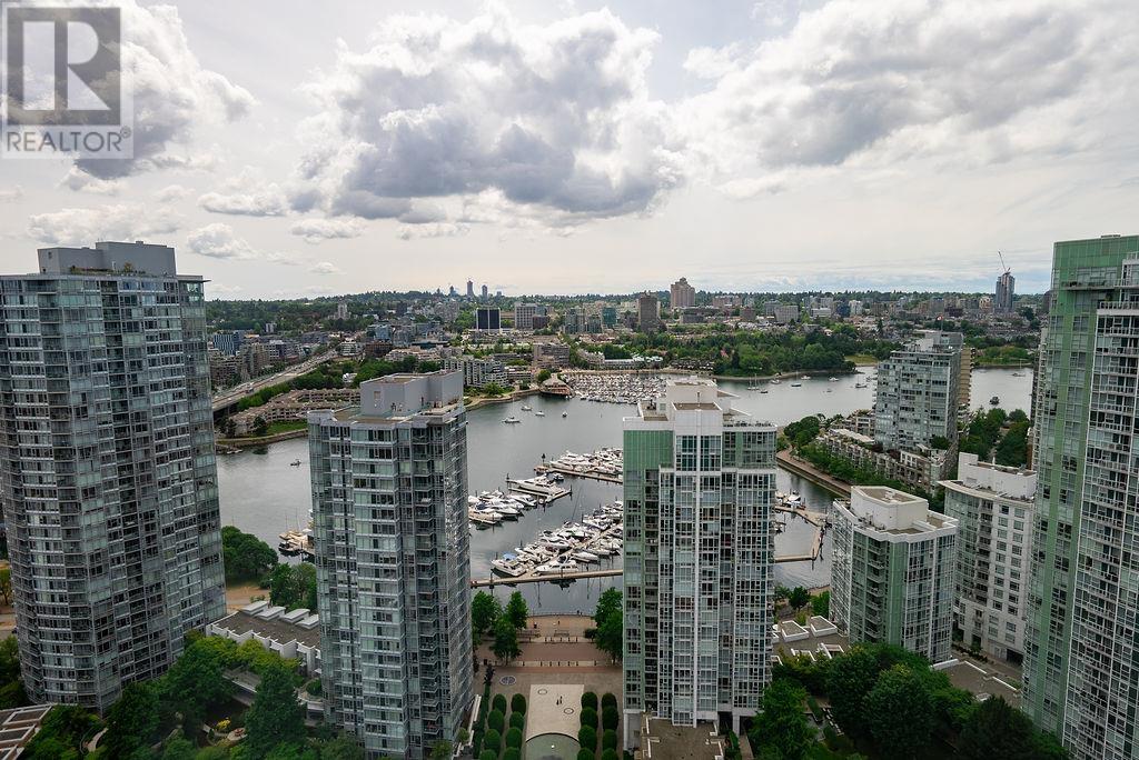 1009 Expo Boulevard Unit 3706, Vancouver, BC V6Z 2V9