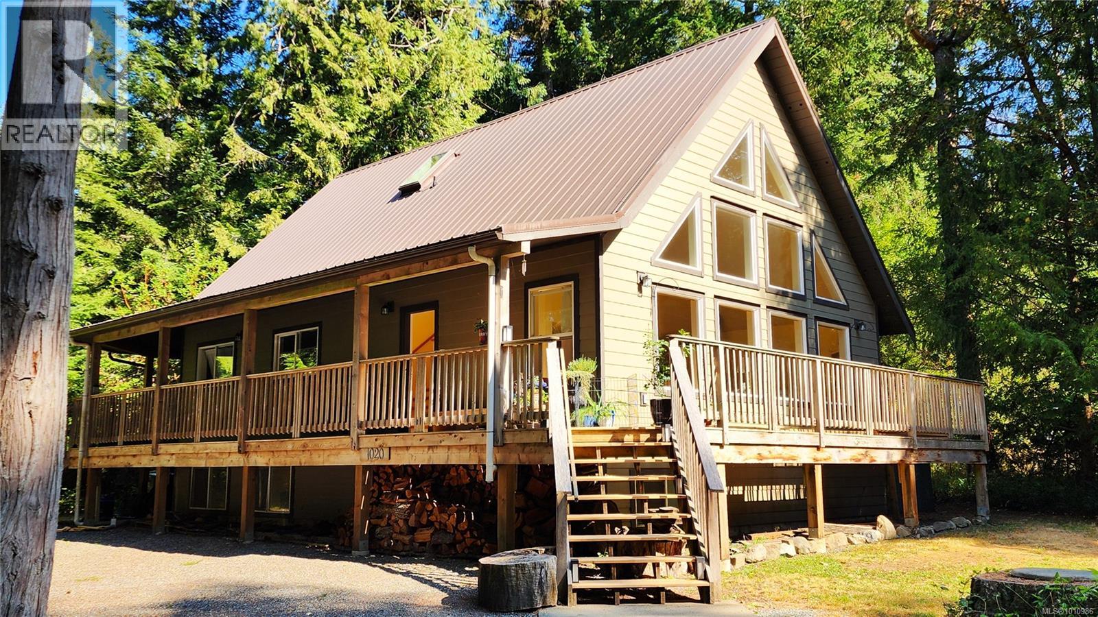 1020 Horseshoe Rd, Gabriola Island, BC V0R 1X3