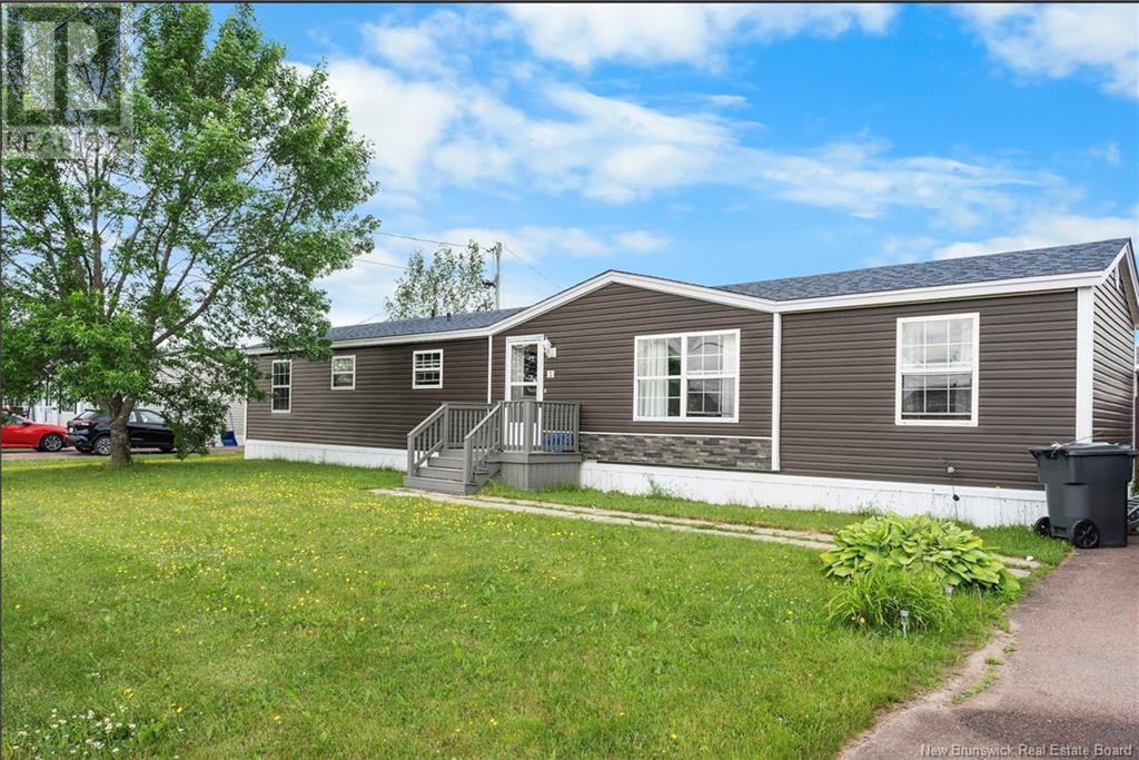 1 Ascona St, Moncton, NB E1H 3H7