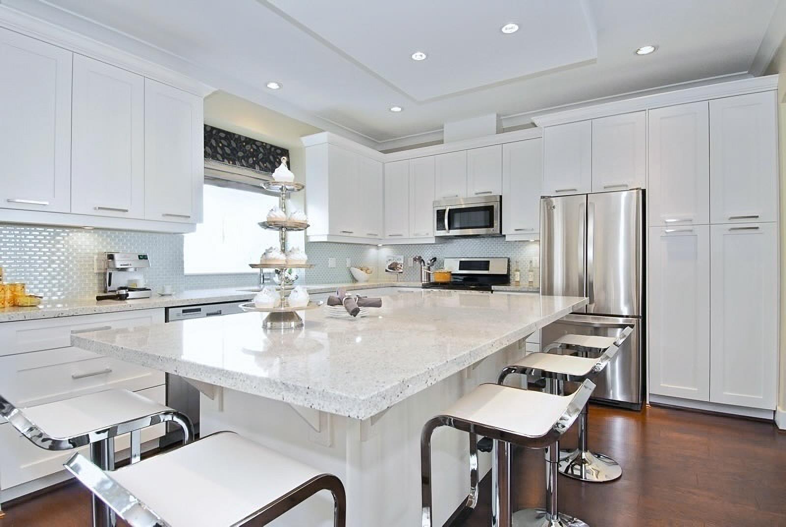 2925 King George Boulevard Unit 25, Surrey, BC V4P 1B8