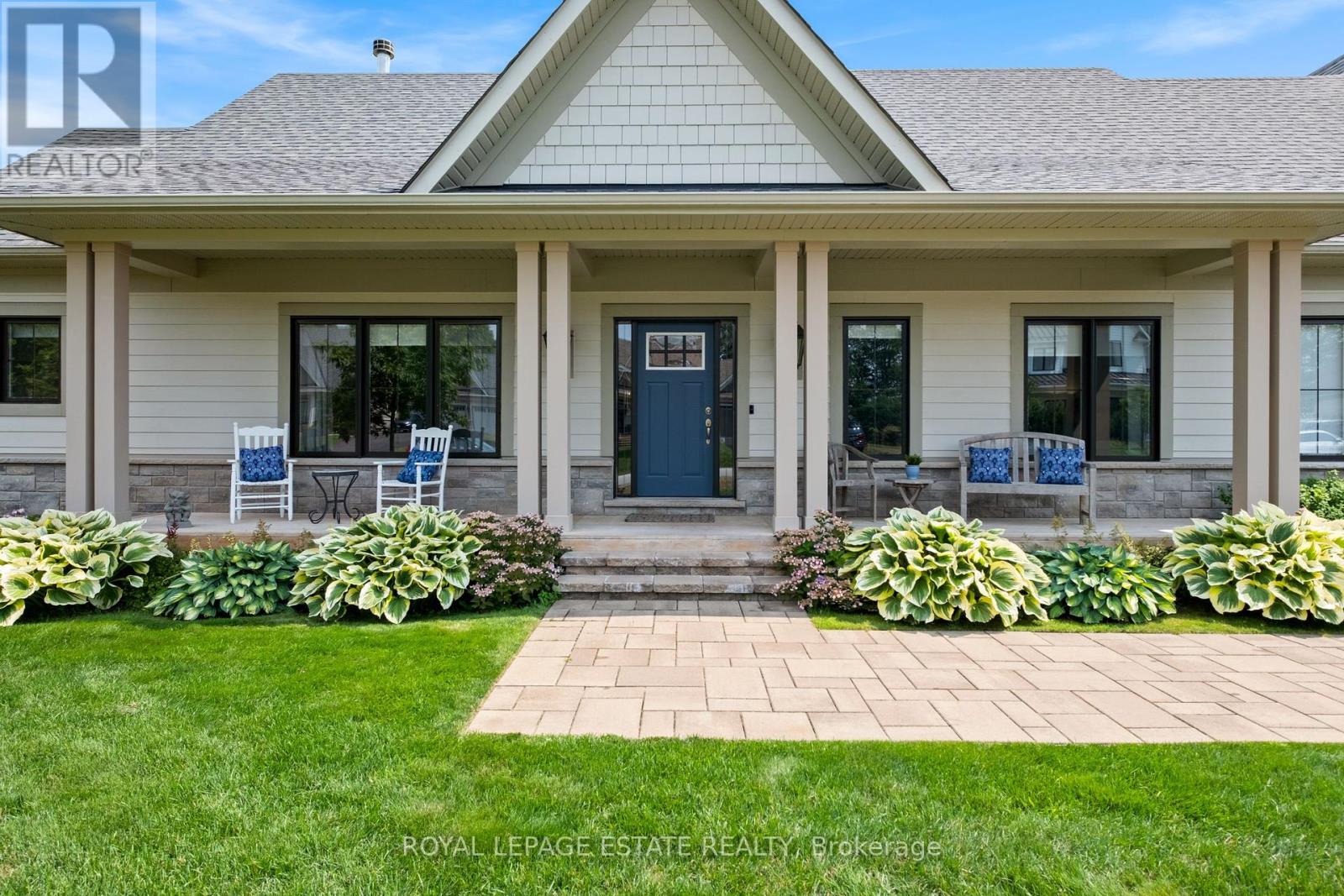 3 Georgian Grande Dr, Oro-Medonte, ON L0K 1E0