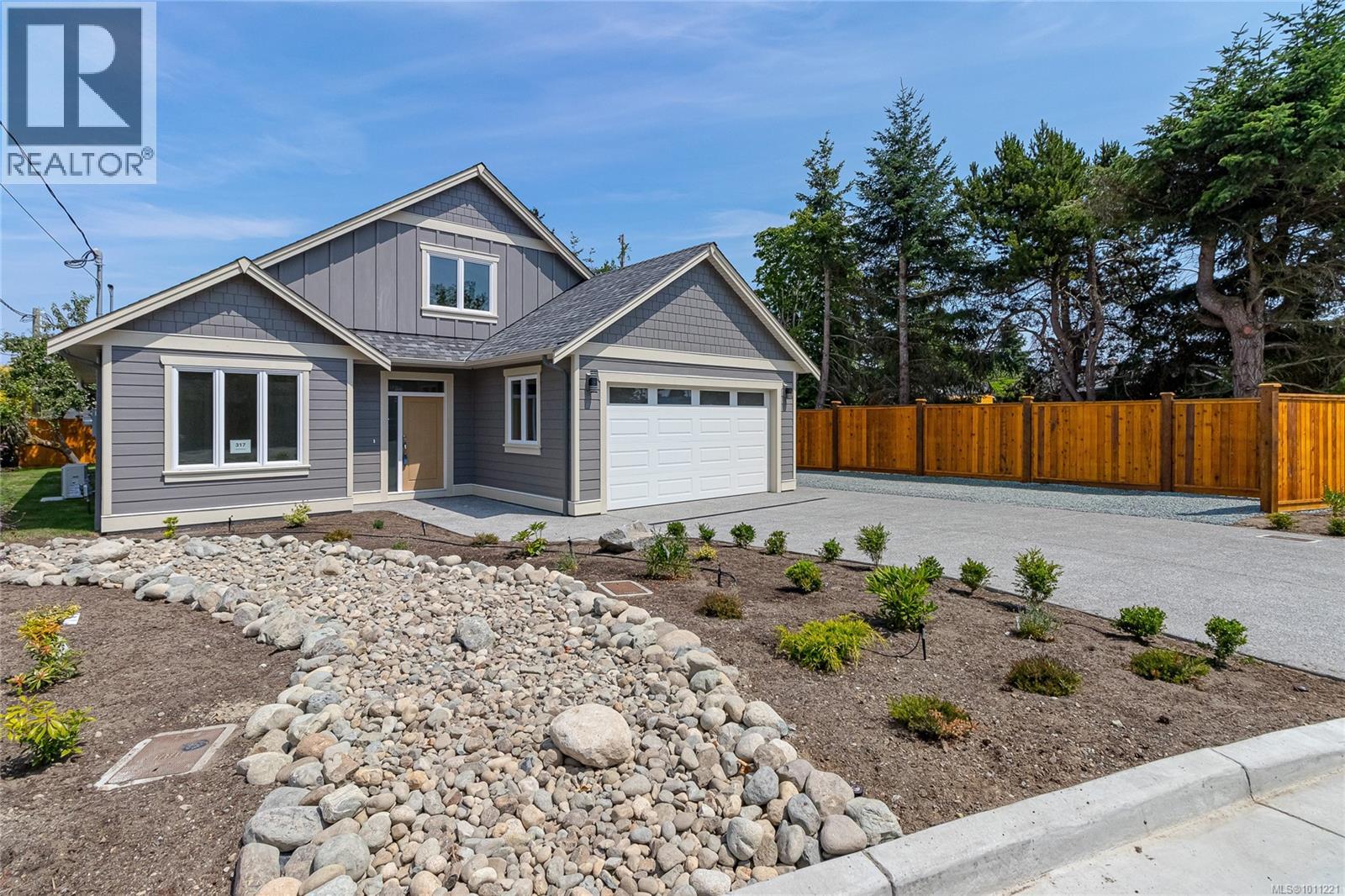 317 Pioneer Cres, Parksville, BC V9P 1V5