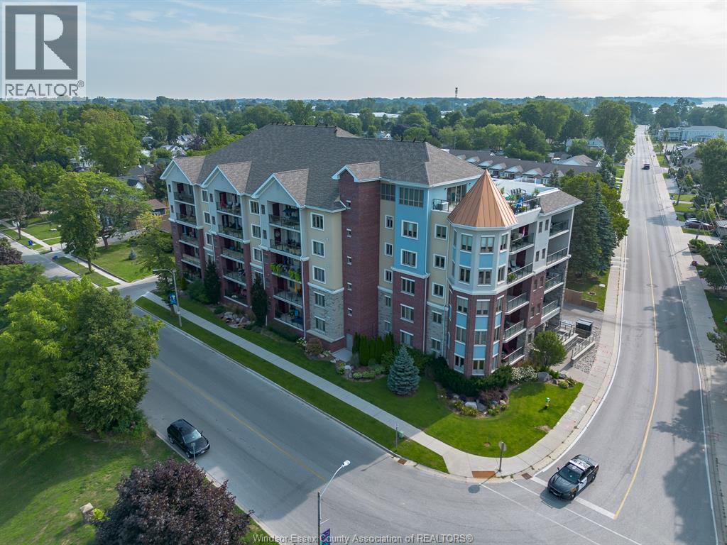 6 Park Street Unit 106, Kingsville, ON N9Y 1R8