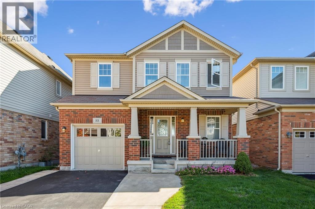 88 Fletcher Cir, Cambridge, ON N3C 0B6