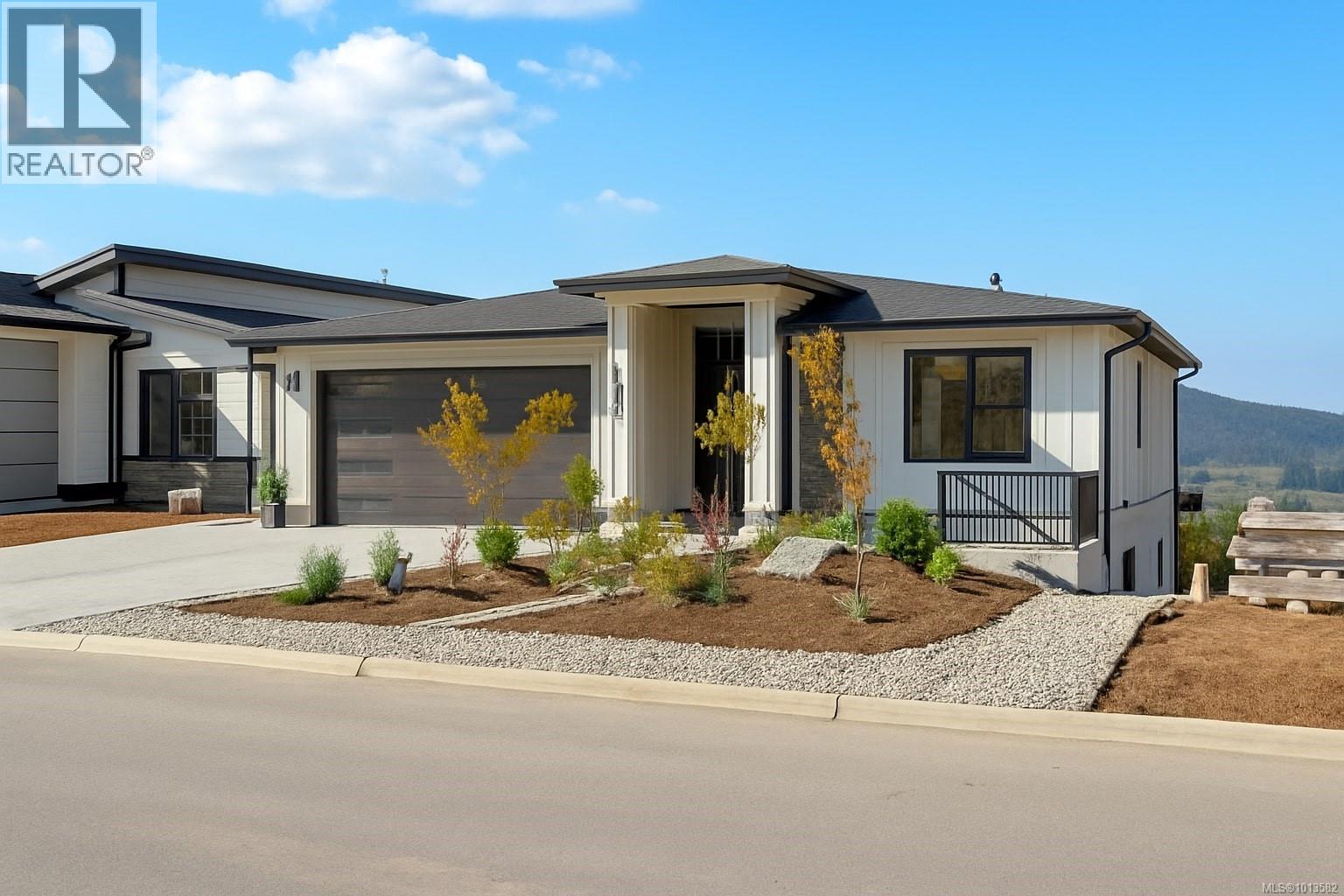3195 Woodrush Dr, Duncan, BC V9L 0G1