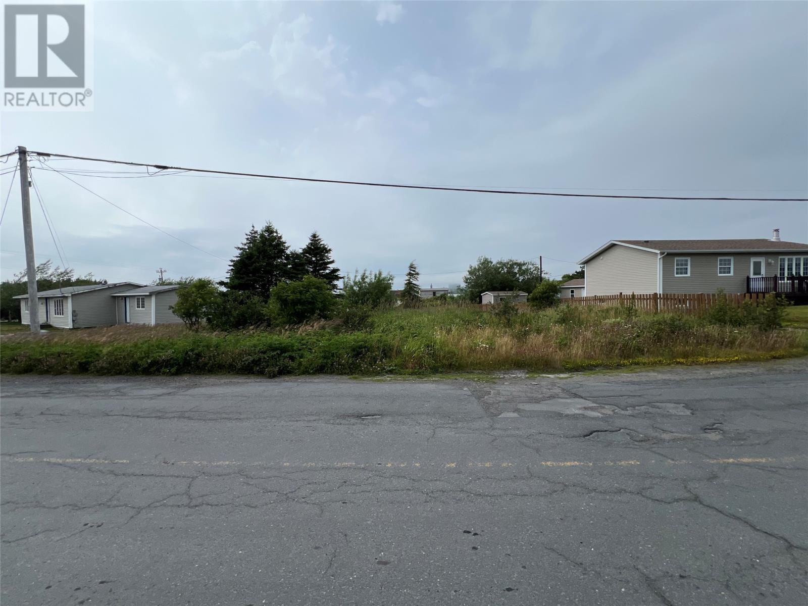 8 High Liner Dr, Arnold's Cove, NL A0B 1A0