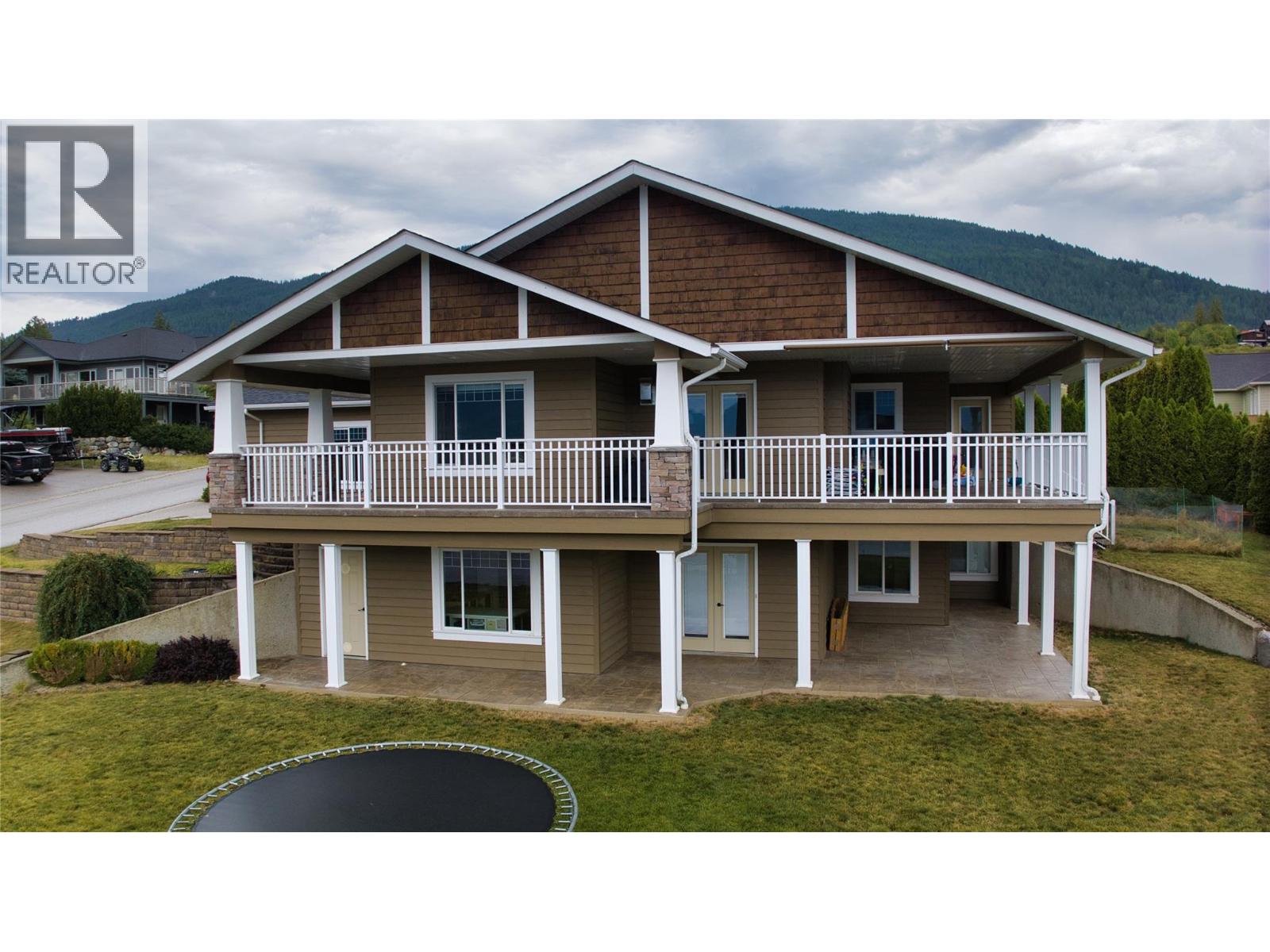 902 Purcell Cres, Creston, BC V0B 1G3