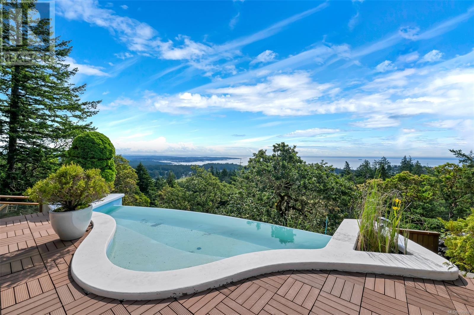 780 Cuaulta Cres, Victoria, BC V9C 3H3