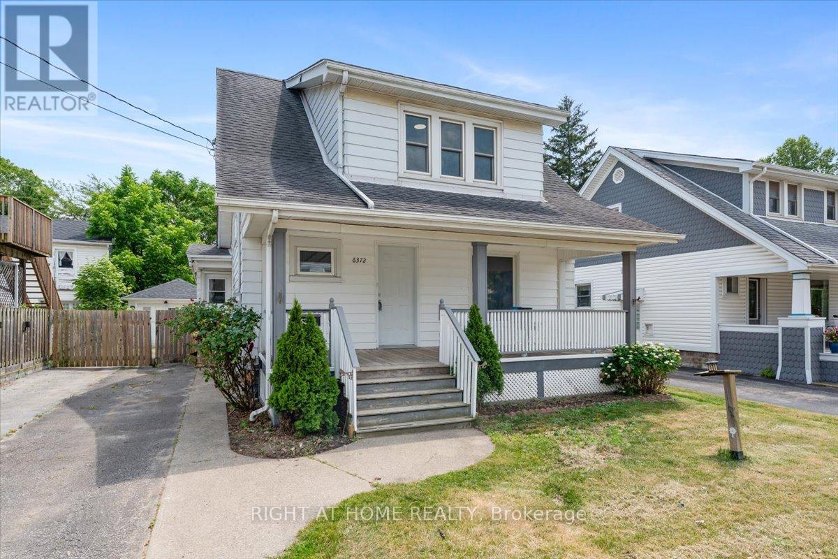 6372 Maitland Ave, Niagara Falls, ON L2G 1R4