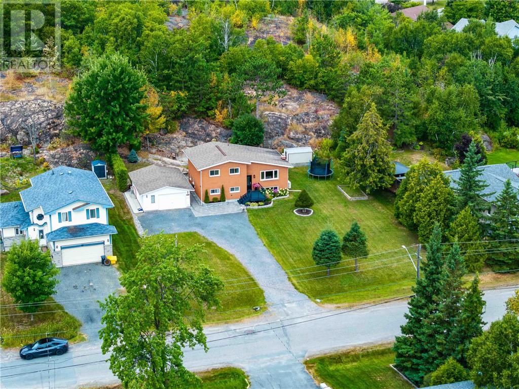 391 Harrison Dr, Sudbury, ON P3E 5E1